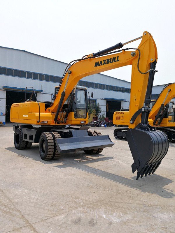 0.6 cubic meter wheel excavator 1